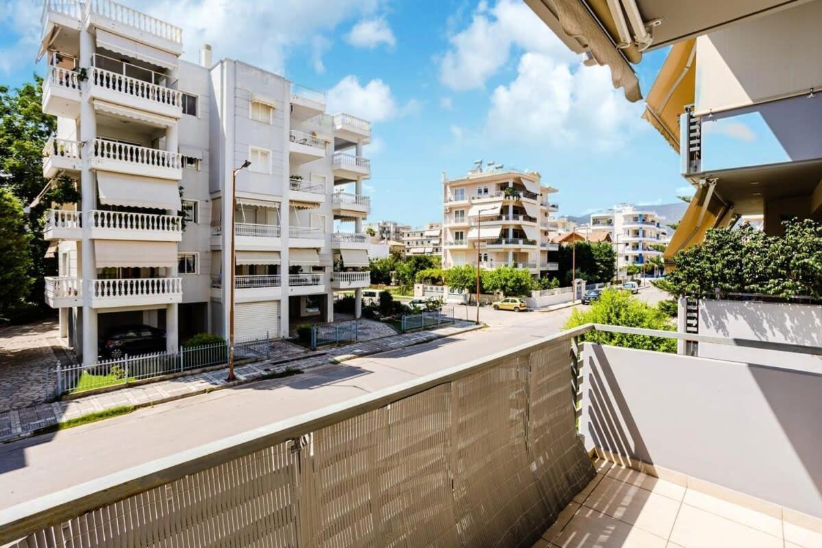 Kalamata'S Spacious Getaway-Taygetos Amazing View Екстериор снимка